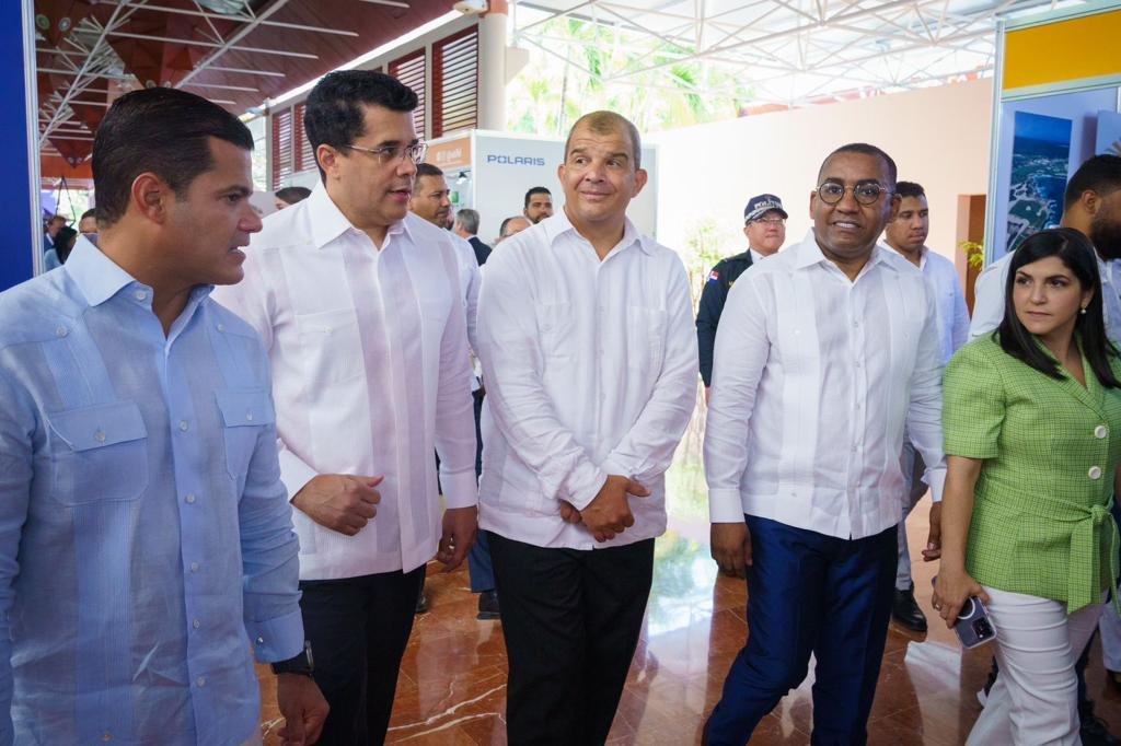 Ministro Collado anuncia la estrategia para convertir a RD en un destino amigable al medio ambiente