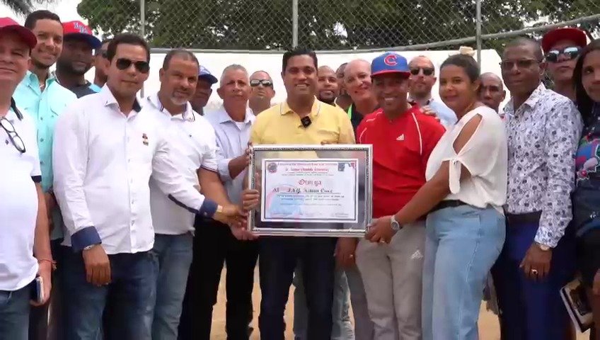 Reconocen aportes de Kelvin Cruz al deporte vegano