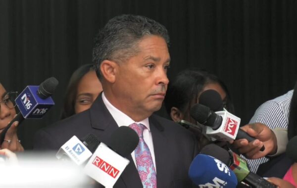 Eugenio Cedeño dice «quienes quieren que me disculpe son enemigas de las mujeres»