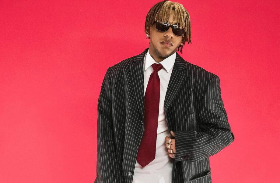 Aaron 21 sigue evolucionando y marcando su sello de calidad con “La Flaka”