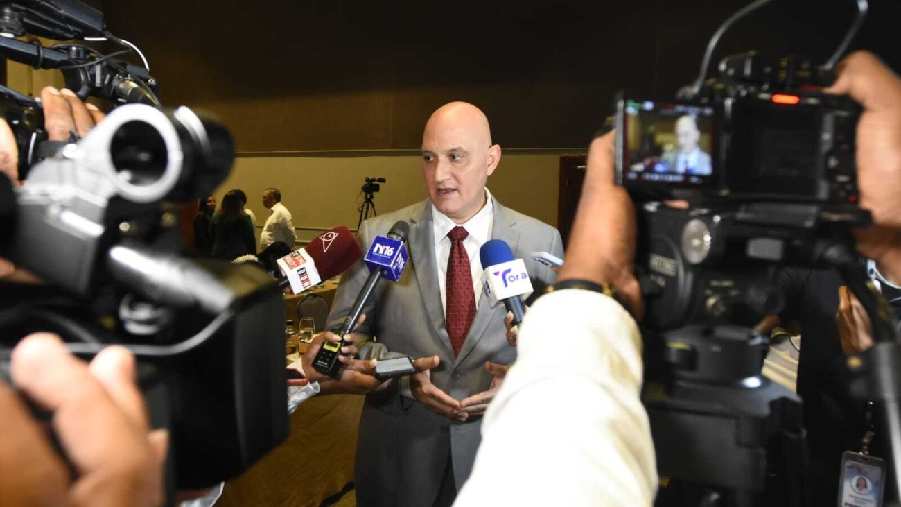 Ministro Pável Isa: Controlar el déficit y mejorar la capacidad del Estado para atender necesidades, son prioridades de la reforma fiscal