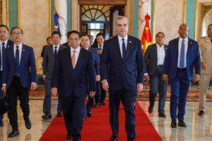 Presidente Abinader recibe al primer ministro de Vietnam, Pham Minh Chinh, en visita oficial