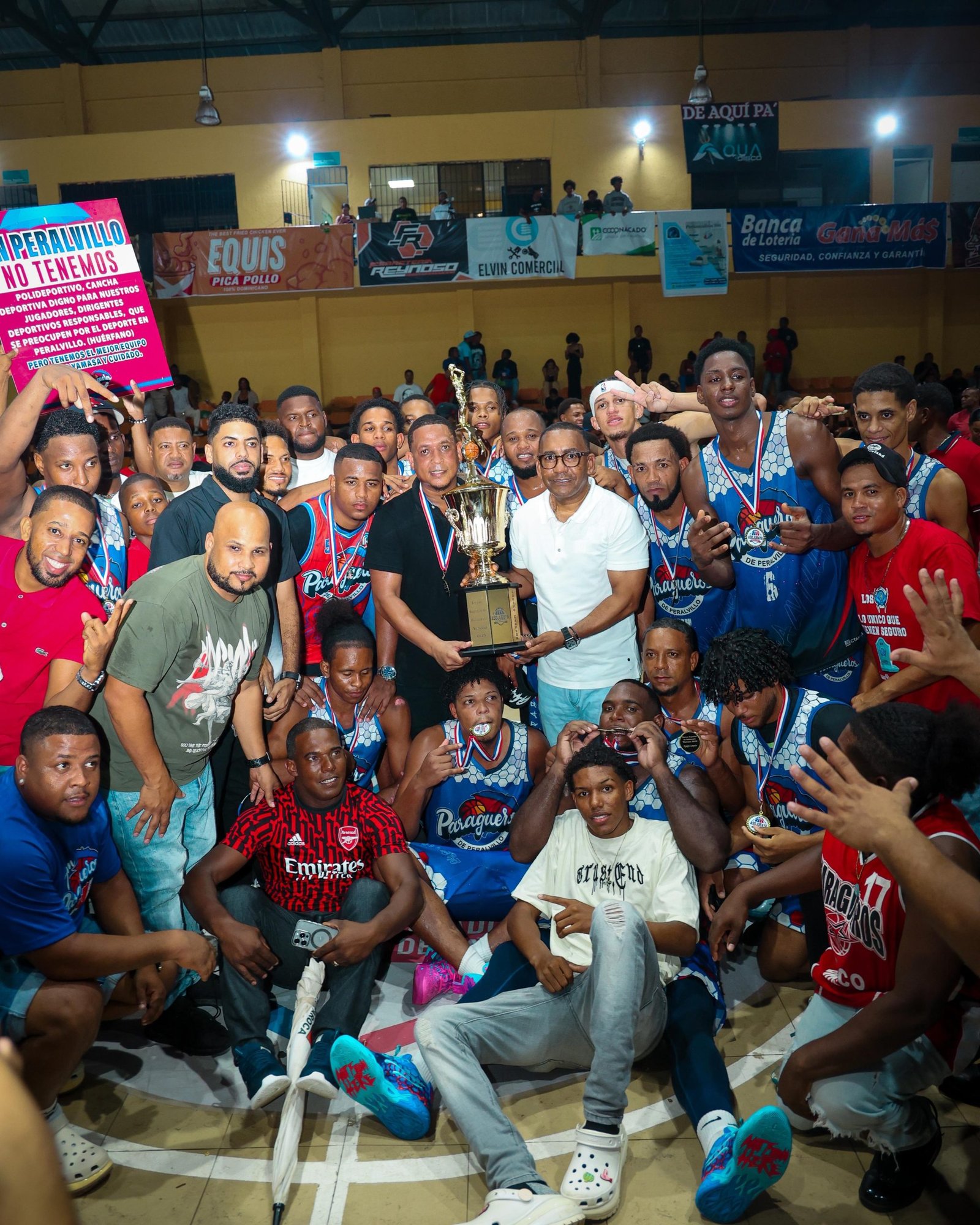 La entrega se realizó en el marco del sexto juego de la serie final del Torneo de Baloncesto Superior de Yamasá 2025