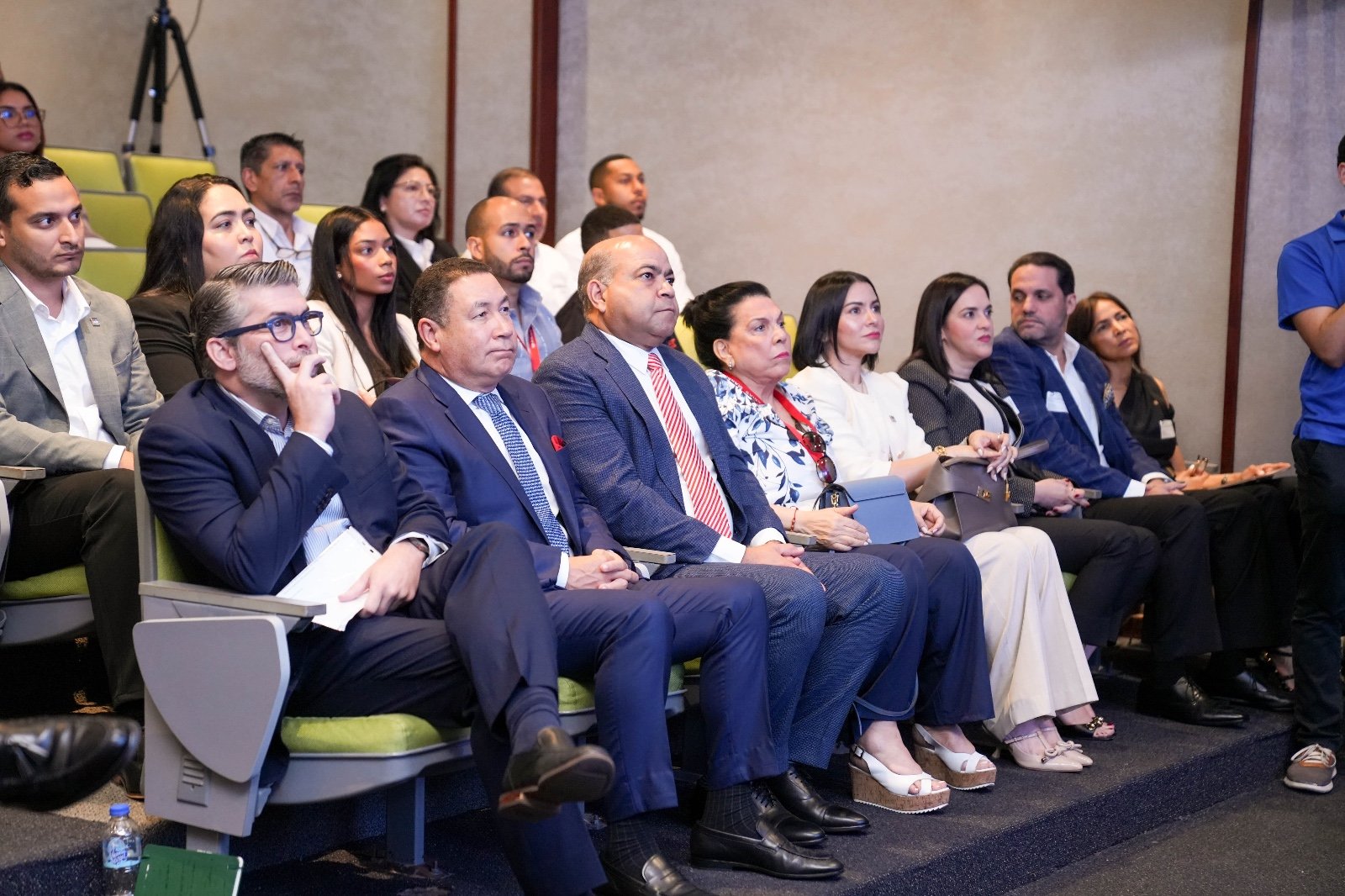 WhatsApp Image 2025-11-25 at 9.15.13 PM (1)