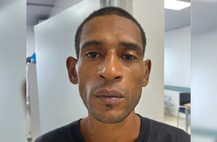 PN apresa a “Oreja”, acusado de múltiples robos en Sabana Grande de Boyá