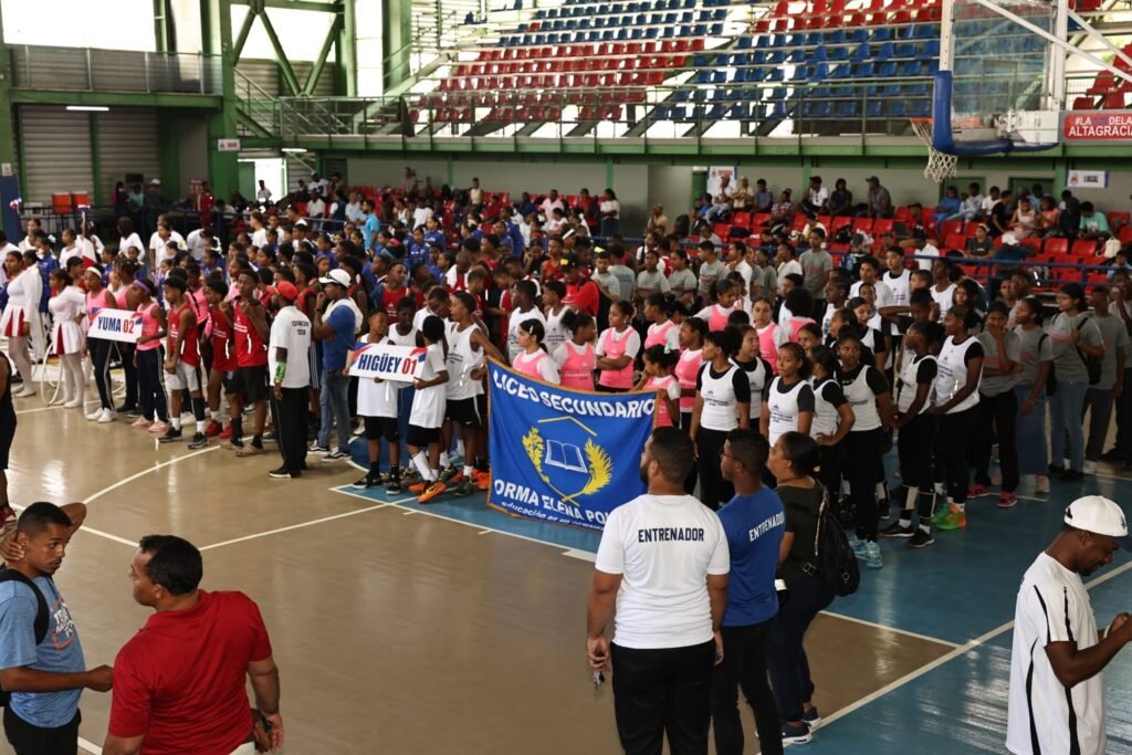 Ministerio de Deportes inaugura Ruta Deportiva Escolar La Altagracia 2026 - Noticias de hoy en República Dominicana | De Último Minuto