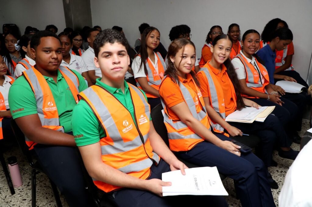 Milton Morrison impulsa educación vial como requisito de graduación en escuelas y colegios dominicanos - Noticias de hoy en República Dominicana | De Último Minuto