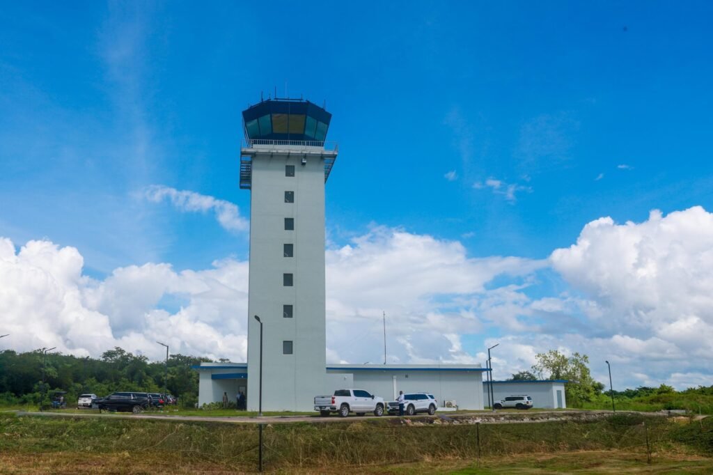 IDAC entregará moderna torre de control en la pista de la Base Aérea de San Isidro - Noticias de hoy en República Dominicana | De Último Minuto