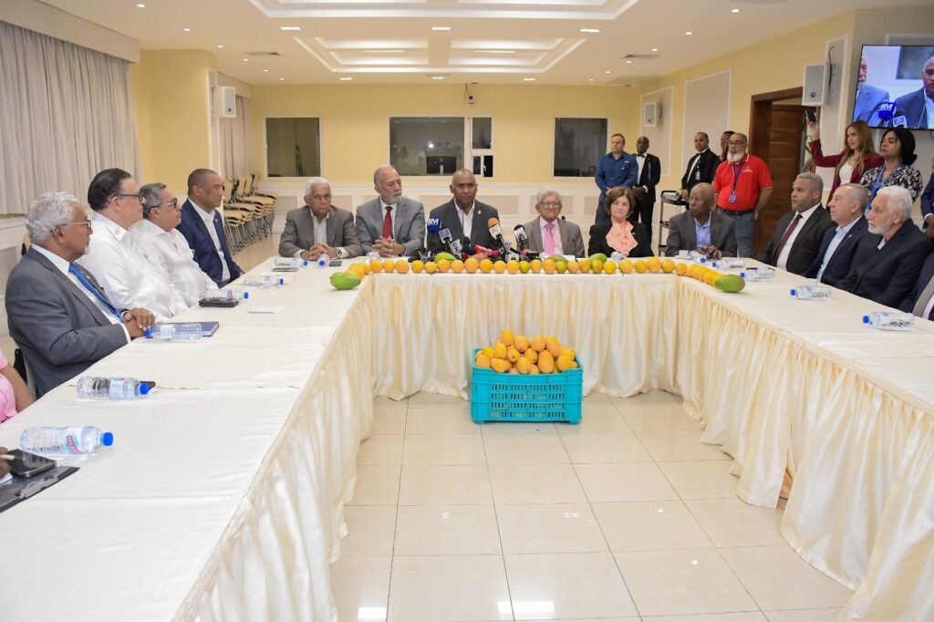 Expo Mango 2026 se celebrará del 3 al 7 de junio en Baní con proyección de exportar 10 millones de cajas - Noticias de hoy en República Dominicana | De Último Minuto