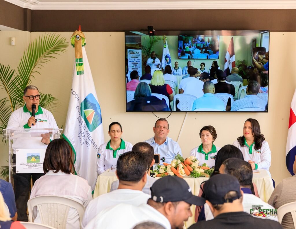 Asociación para el Desarrollo de Constanza realiza encuentro con miras al Festival de la Cosecha 2026 | 2 | Asociación para el Desarrollo de Constanza realiza encuentro con miras al Festival de la Cosecha 2026 - Noticias de hoy en República Dominicana | De Último Minuto
