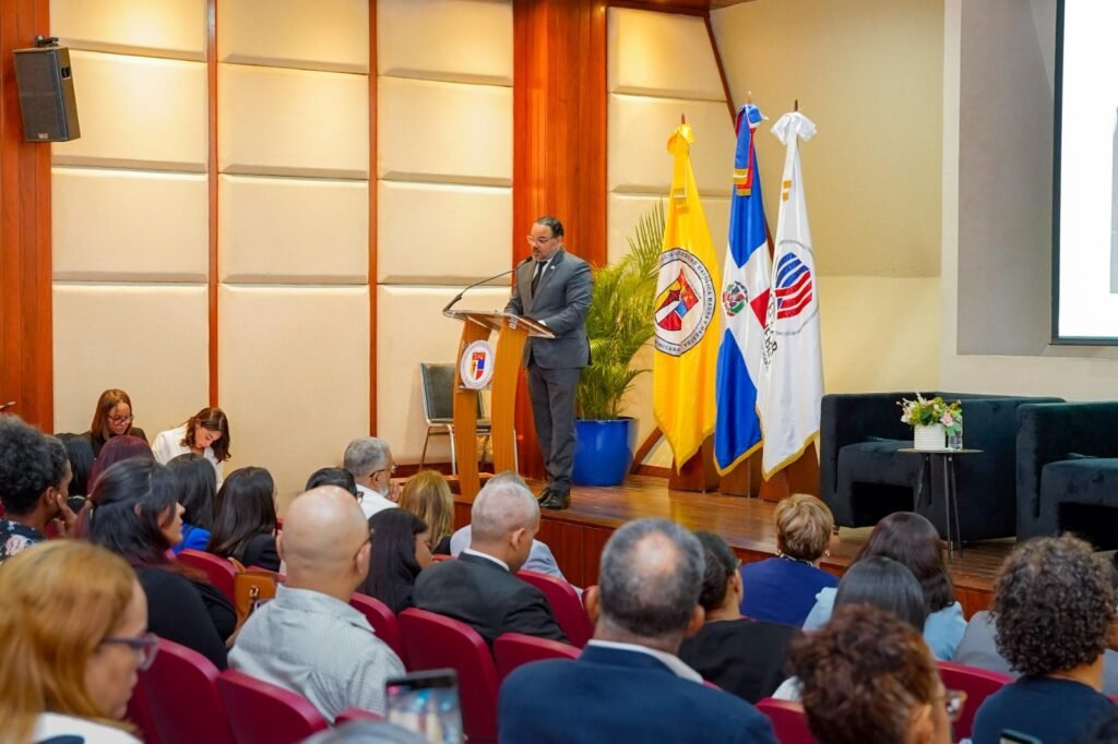 Defensor del Pueblo promueve diálogo nacional sobre adicciones y salud mental | 3 | Defensor del Pueblo promueve diálogo nacional sobre adicciones y salud mental - Noticias de hoy en República Dominicana | De Último Minuto