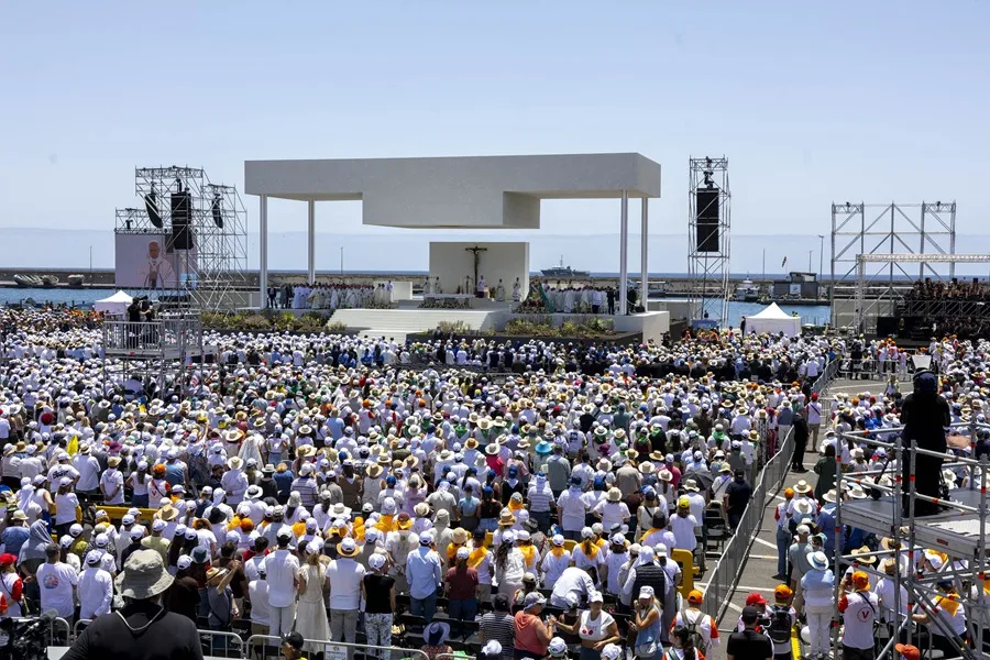 El papa concluye su viaje a España «conmovido por el gran afecto» y pide unidad | 3 | El papa concluye su viaje a España «conmovido por el gran afecto» y pide unidad - Noticias de hoy en República Dominicana | De Último Minuto