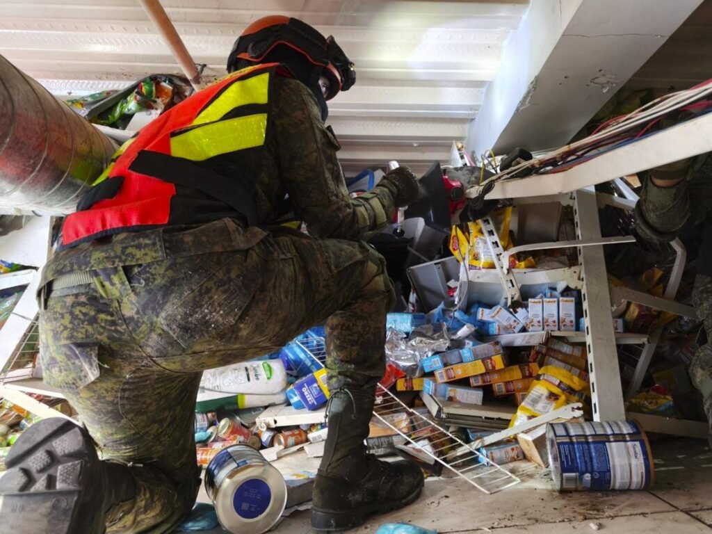Manny Pacquiao colecta donaciones para ayudar a las víctimas del terremoto en Filipinas - Noticias de hoy en República Dominicana | De Último Minuto
