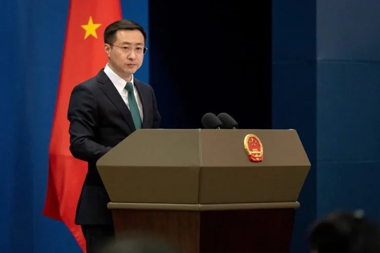 China califica de «completa falsedad» las acusaciones de interferencia electoral en EE.UU.