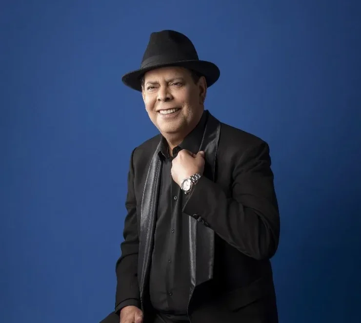 Fernando Villalona tranquiliza a sus seguidores: «Hay Mayimbe pa’ rato»