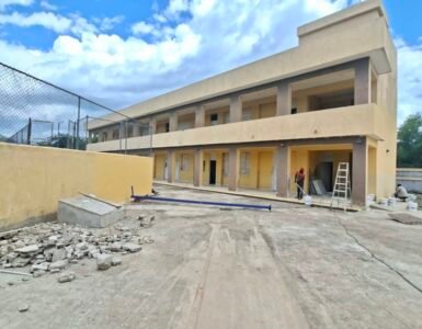 Construcción de Liceo en Guayajayuco de Elías Piña entra en fase final, según Infraestructura Escolar Construcción de Liceo en Guayajayuco de Elías Piña entra en fase final, según Infraestructura Escolar