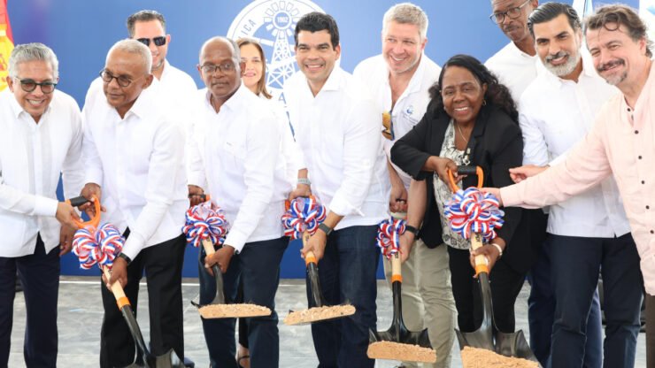 Inapa inicia construcción del alcantarillado sanitario de Boca Chica que beneficiará a 220,000 habitantes