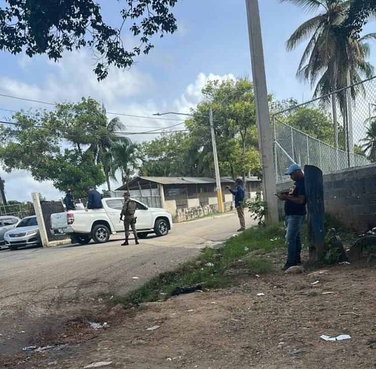 Continúan traslados de internos desde La Victoria a otros centros de reclusión