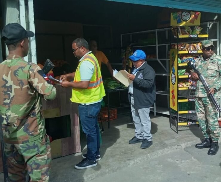 PGASE desmantela múltiples conexiones eléctricas ilegales en Azua y Peravia