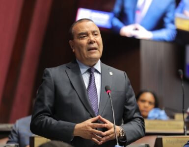 Diputado advierte Código Penal no debió aprobarse sino discutirse por más tiempo Diputado advierte Código Penal no debió aprobarse sino discutirse por más tiempo