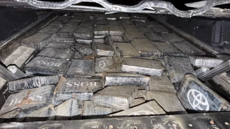 DNCD incauta 237 paquetes de presunta cocaína durante operativo en Santo Domingo