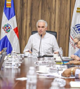 Minerd dice avanzan los preparativos del nuevo año escolar