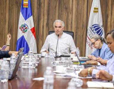 Minerd dice avanzan los preparativos del nuevo año escolar Minerd dice avanzan los preparativos del nuevo año escolar