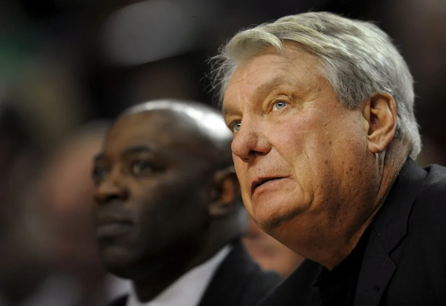 Fotografía de archivo del legendario exjugador y entrenador de la NBA Don Nelson, fallecido este domingo. EFE/ Steve Dykes.