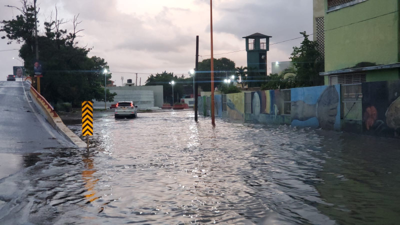Vaguada provocará fuertes aguaceros y mantiene alertas en varias provincias