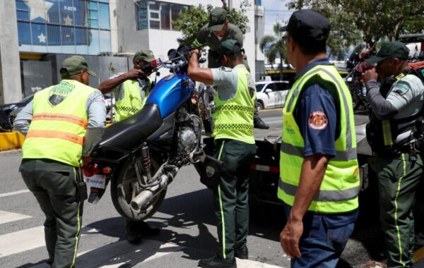 INTRANT y DIGESETT intensifican operativos contra motociclistas que infringen la Ley de Tránsito