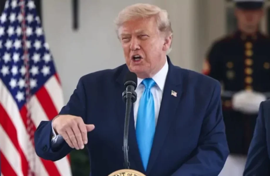 Trump califica a España de «país arruinado» y considera «muy triste» lo ocurrido en Ceuta